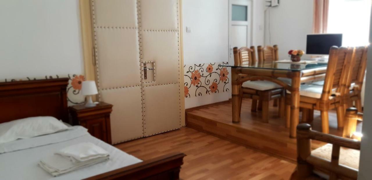 Casa Piata Sfatului Apartment Brasov Ngoại thất bức ảnh