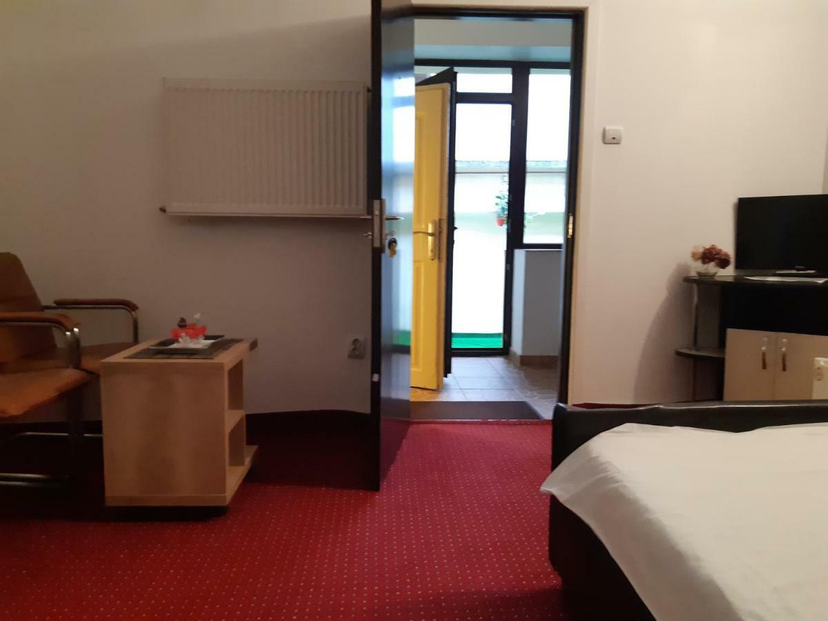 Casa Piata Sfatului Apartment Brasov Ngoại thất bức ảnh